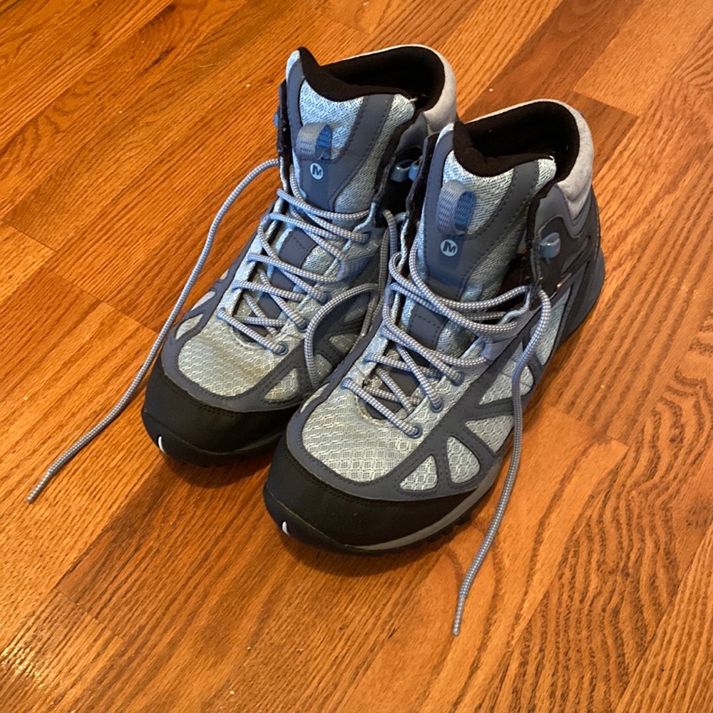 Merrell hiking boots womens